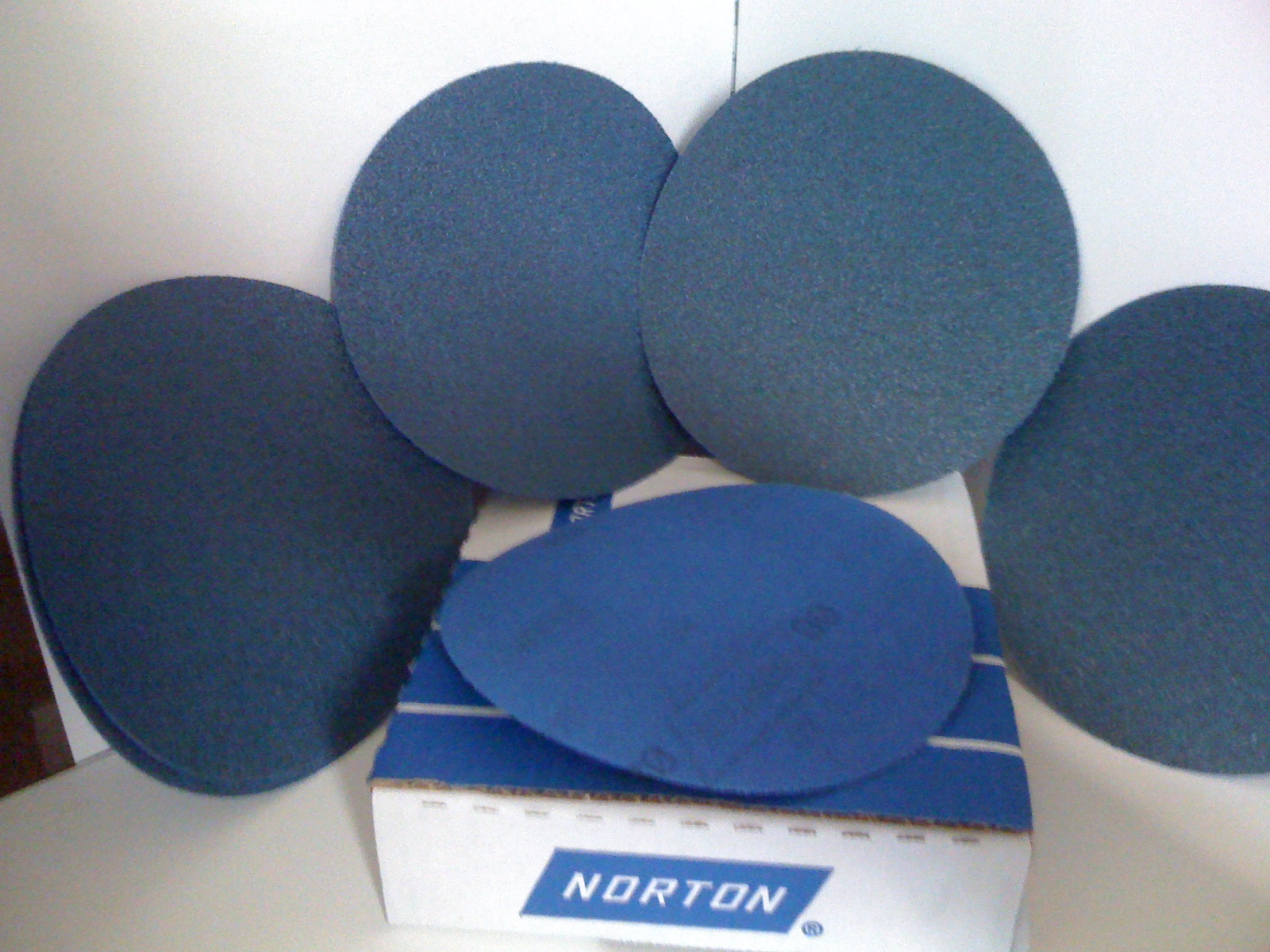 Norton Blue Mag 40 Grit 6\" Stick It DA Paper 50 Pc.